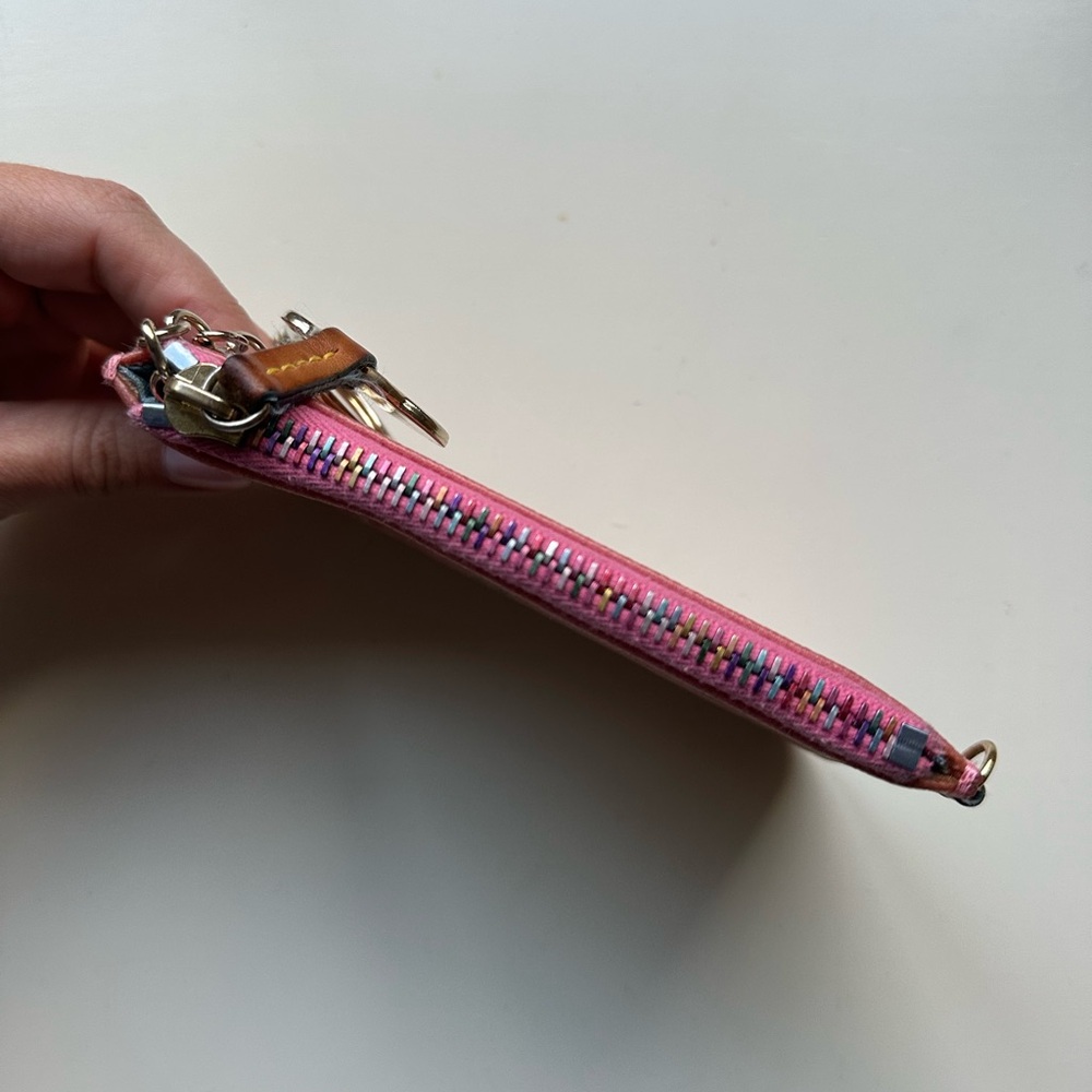 Vintage Dooney & Bourke Pink Coin Pouch - Picture 6 of 10